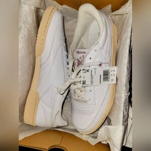 Reebok sneakers - club c 85 vintage - size 11